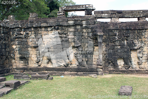 Image of Wall with elephants