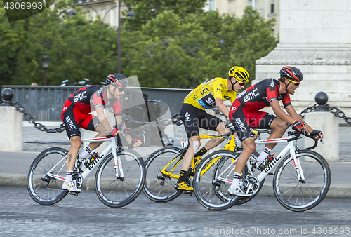 Image of Yellow Jersey in Paris - Tour de France 2016