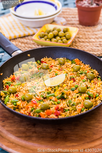 Image of Vegetarian paella with olives