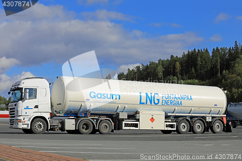 Image of White Scania Tanker for LNG Transport