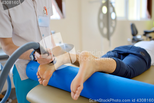 Image of Ultrasound therapy treatment