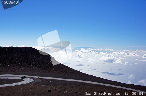 Image of Street to Mauna-Kea-Observatory, Hawaii, USA