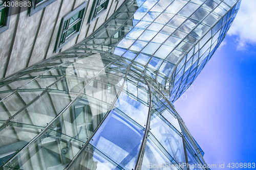 Image of dancing house in the Prague