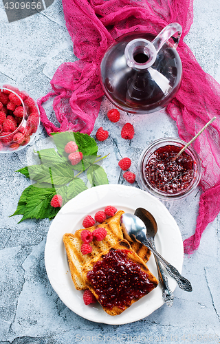 Image of toasts with jam