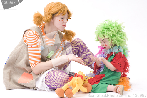 Image of Big and little clown are playing II