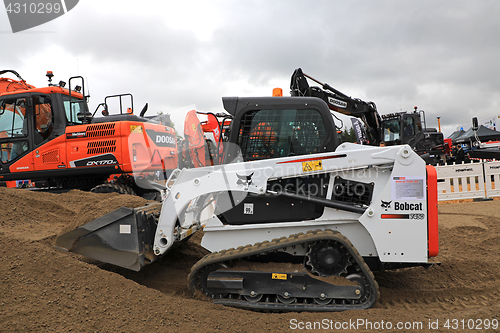 Image of Work with Bobcat Compact Track Loader