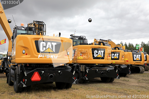 Image of Cat Heavy Equipment on Display