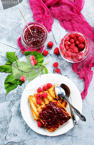Image of toasts with jam