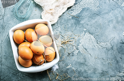 Image of raw eggs