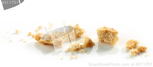 Image of crumbs of cookie macro 