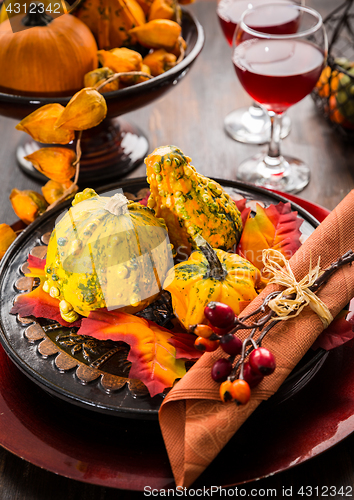 Image of Autumn and Thanksgiving table setting