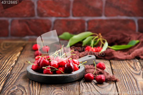 Image of fresh cherry