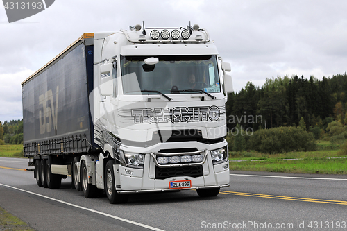 Image of White Renault Trucks T Semi on the Road