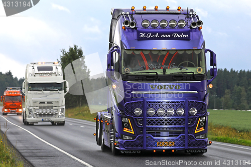 Image of Customized Purple Volvo FH16 in Truck Convoy