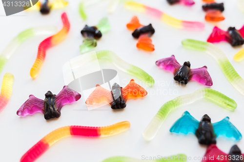 Image of gummy worms and bet candies for halloween party