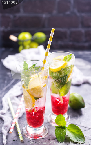 Image of cold fruit drink