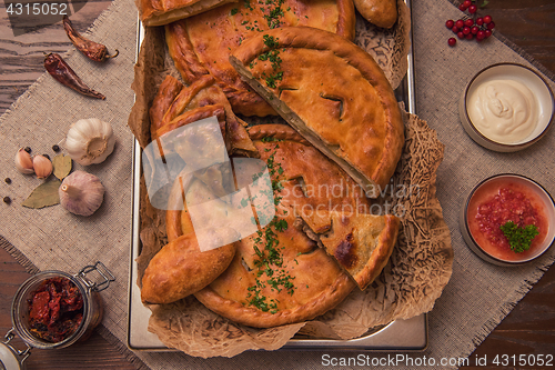 Image of Different pies composition