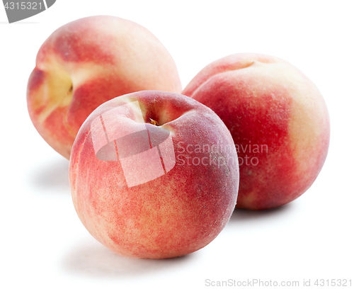 Image of Beautiful whole peaches