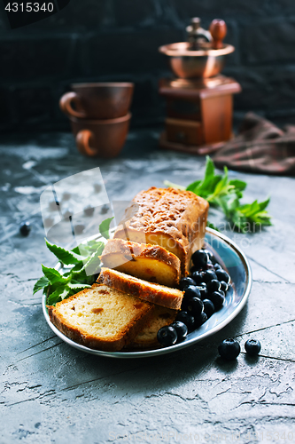 Image of pie with blueberry