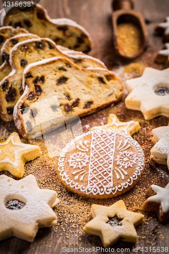 Image of Christmas stollen with cookies