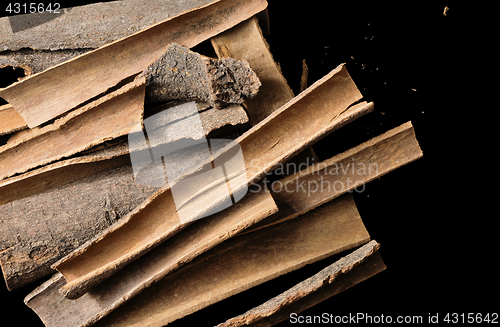 Image of Cinnamon sticks