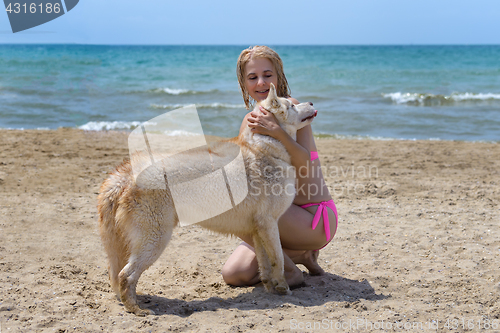 Image of Husky and blonde