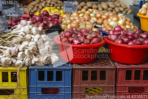 Image of Onion and garlic