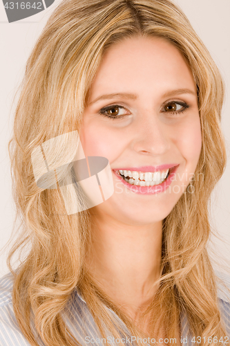 Image of Young woman in studio