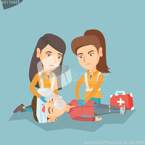 Image of Emergency doing cardiopulmonary resuscitation.