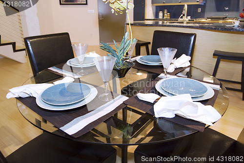 Image of Trendy Modern Dining Room