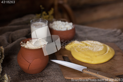 Image of Organic milk cottage cheese and cream