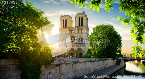 Image of Notre Dame on Seine