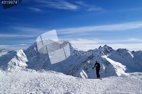 Image of Skier before the start on the off-piste descent