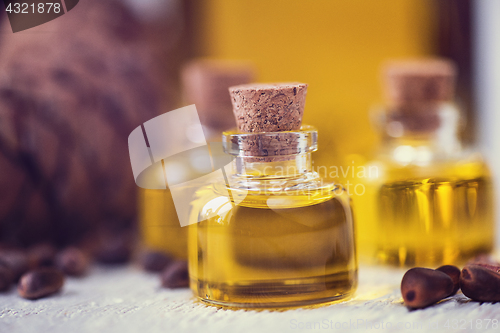Image of Oil of cedar nuts