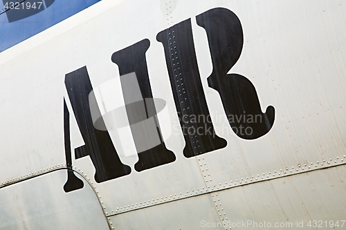 Image of Air label on aircraft