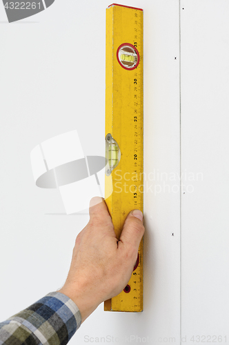 Image of Working with spirit level