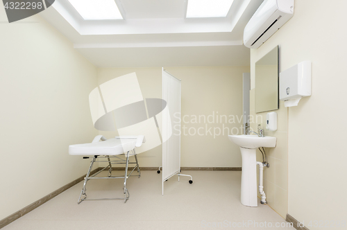 Image of Massage room with empty table