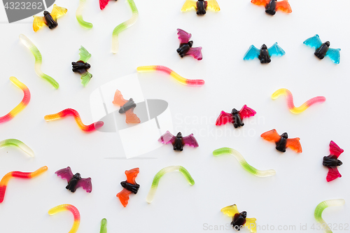 Image of gummy worms and bet candies for halloween party