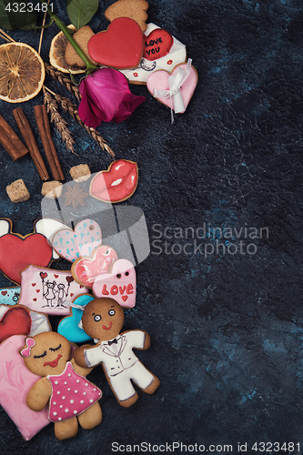 Image of Gingerbreads for love or marrige