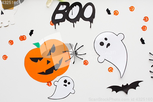 Image of halloween party paper decorations