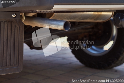 Image of Exhaust Pipe Closeuo