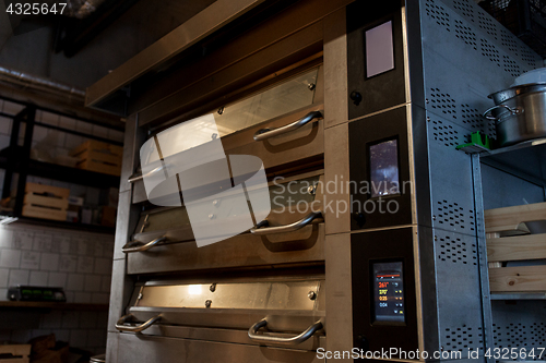 Image of bread oven at bakery kitchen