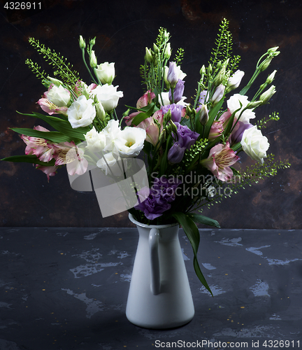 Image of Elegant Flowers Bouquet