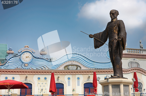 Image of VIENNA, AUSTRIA - AUGUST  17, 2012: View of Statue inside the en
