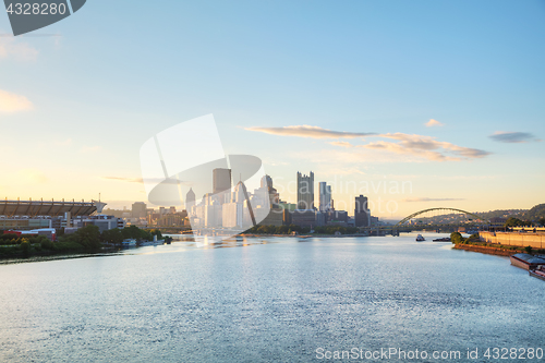 Image of Pittsburgh cityscape with the Ohio river