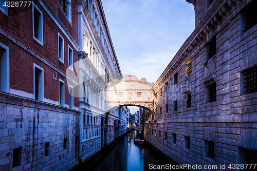 Image of Venice - Ponte dei Sospiri