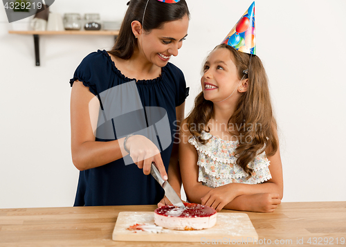 Image of Cutting the birthday cake