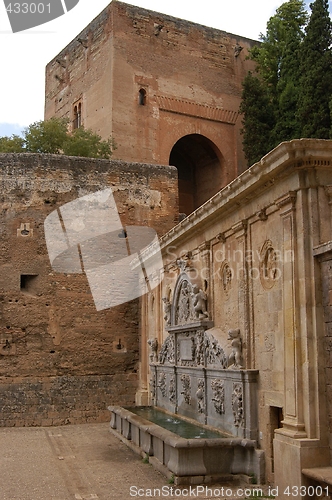 Image of Alhambra fountain