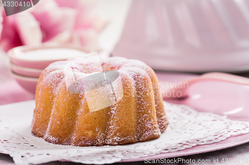 Image of Sponge pink cake