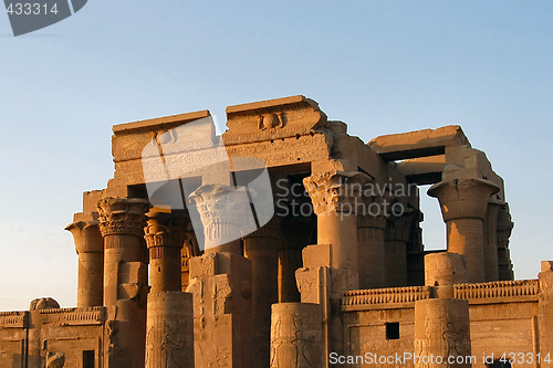 Image of Egyptian temple